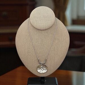 N1356 Vintage Silpada Oval 925 Sterling Silver Pendant Necklace 'Seattle Skies’